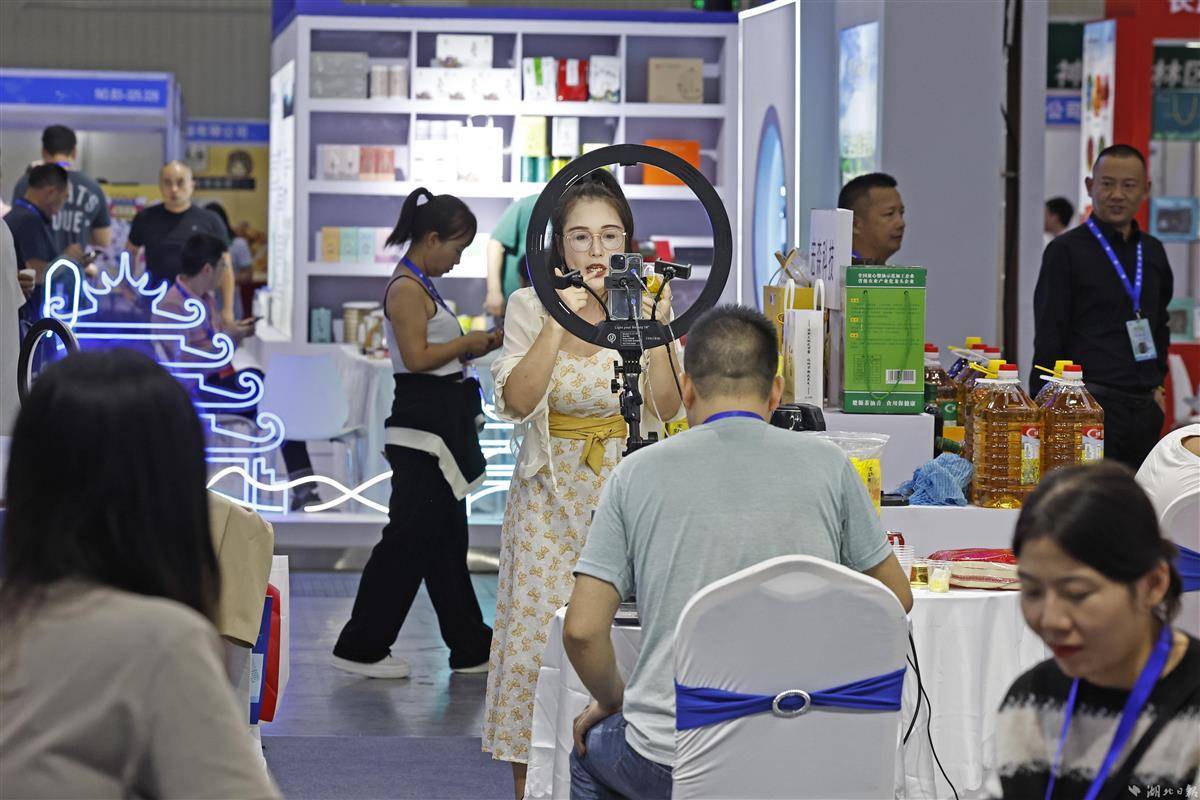 天健棋牌打滚子